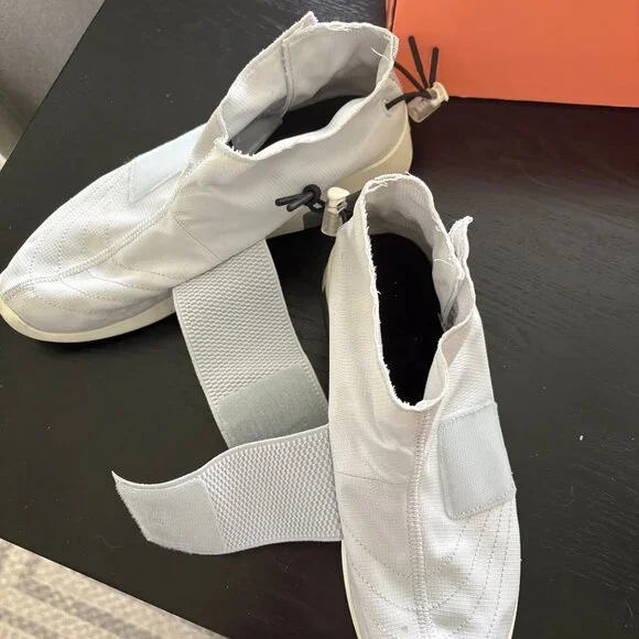 Nike Air Fear of God Moc Platinum/Black Women Size 8.5 Men 7 Unisex EUC - Picture 7 of 8